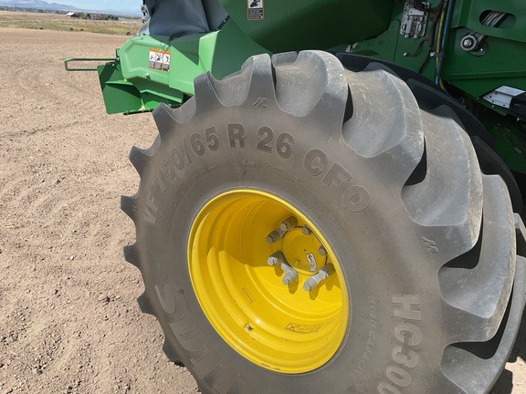 2025 John Deere X9 1100 Combine