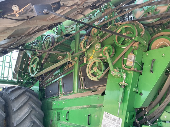 2025 John Deere X9 1100 Combine