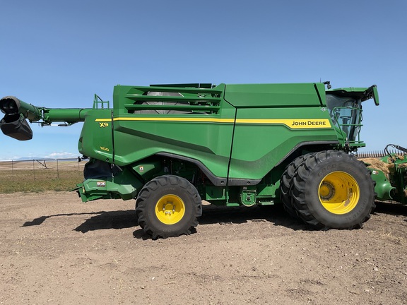 2025 John Deere X9 1100 Combine