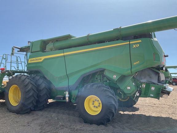 2025 John Deere X9 1100 Combine