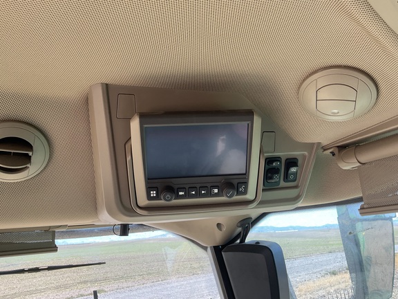 2025 John Deere X9 1100 Combine