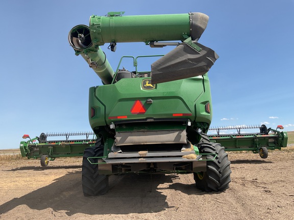 2025 John Deere X9 1100 Combine