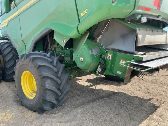 2025 John Deere X9 1100 Combine