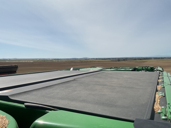 2025 John Deere X9 1100 Combine