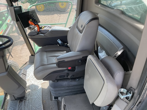 2025 John Deere X9 1100 Combine
