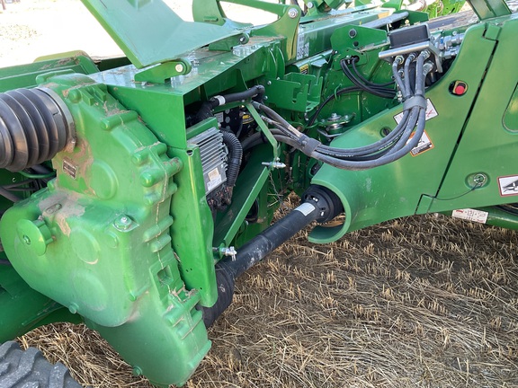 2025 John Deere HDR 50 Header Combine
