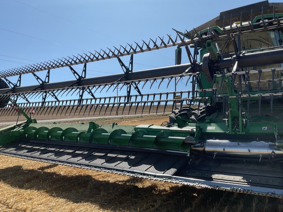 2025 John Deere HDR 50 Header Combine