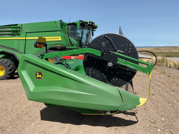 2025 John Deere HDR 50 Header Combine