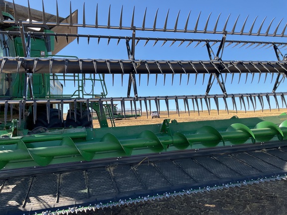 2025 John Deere HDR 50 Header Combine