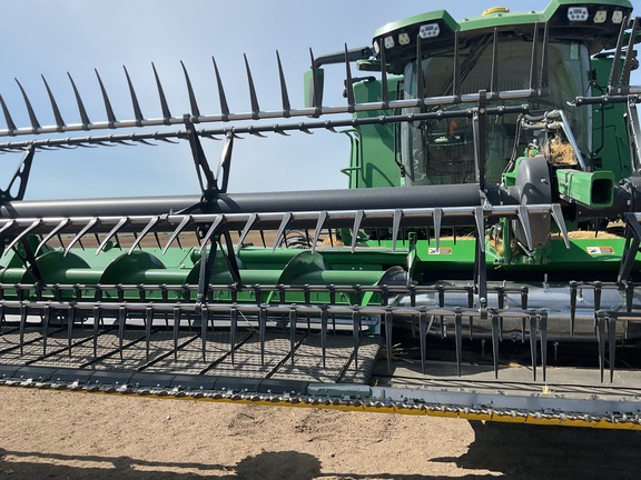 2025 John Deere HDR 50 Header Combine