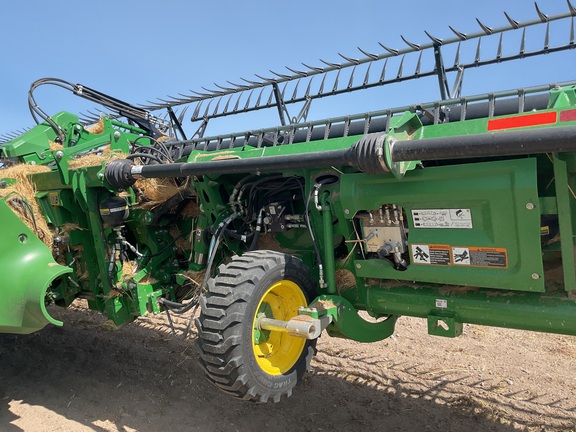 2025 John Deere HDR 50 Header Combine