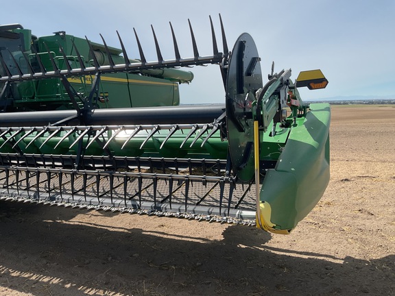 2025 John Deere HDR 50 Header Combine
