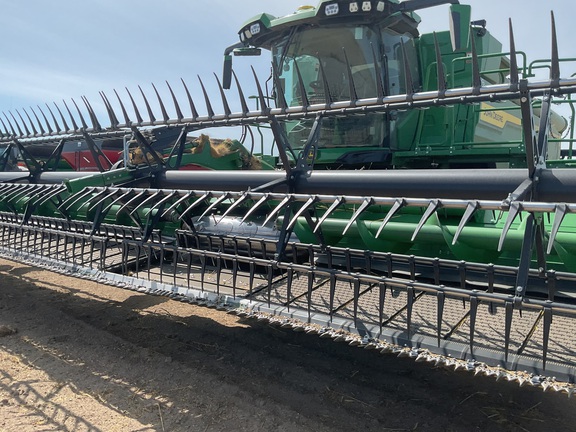 2025 John Deere HDR 50 Header Combine