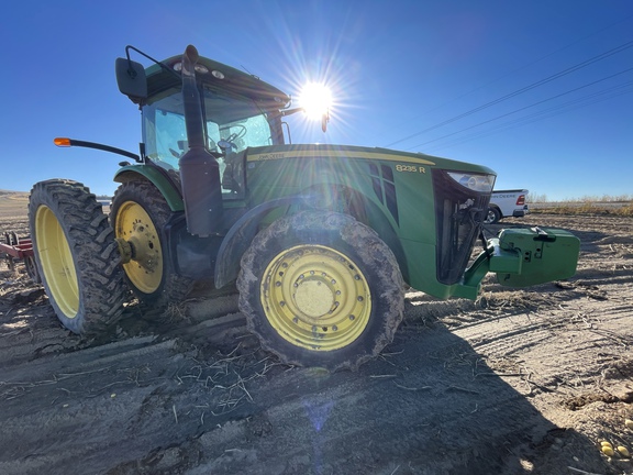 2013 John Deere 8235R Tractor