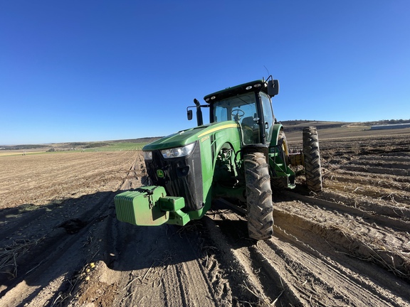 2013 John Deere 8235R Tractor