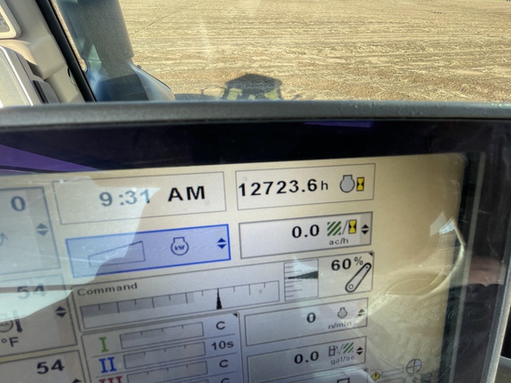 2013 John Deere 8235R Tractor