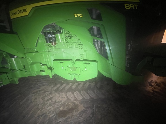 2021 John Deere 8RT 370 Tractor Rubber Track