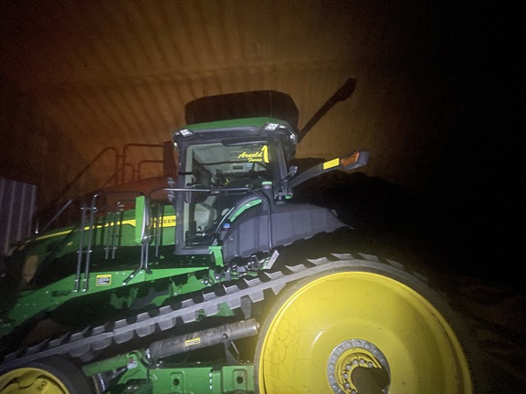 2021 John Deere 8RT 370 Tractor Rubber Track
