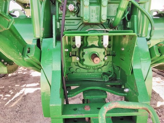 2019 John Deere 8320RT Tractor Rubber Track