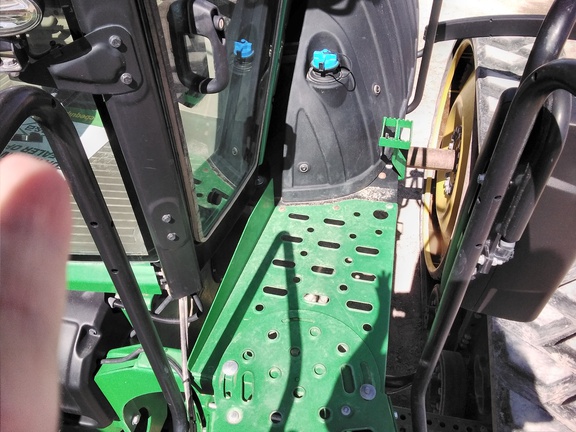 2019 John Deere 8320RT Tractor Rubber Track