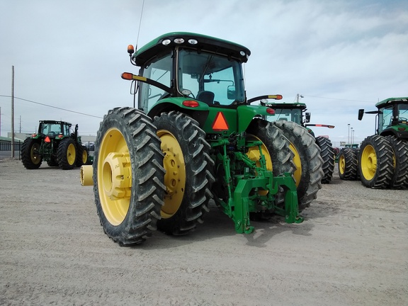 2014 John Deere 8270R Tractor