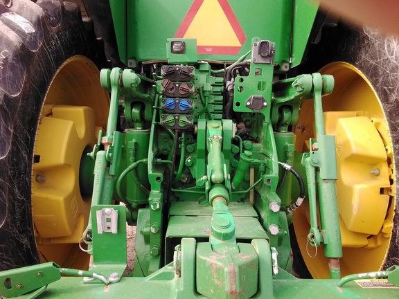 2014 John Deere 8270R Tractor