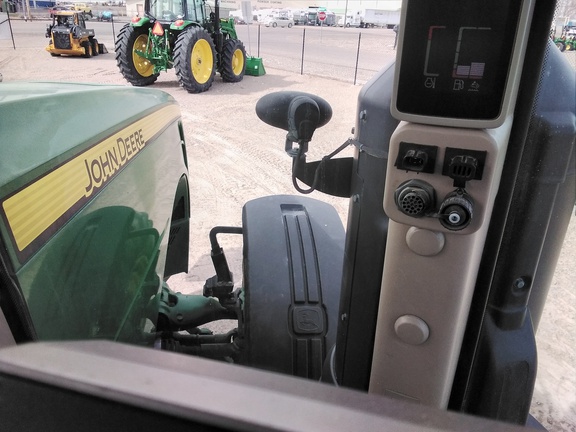 2014 John Deere 8270R Tractor