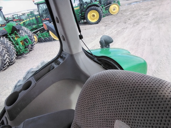 2014 John Deere 8270R Tractor