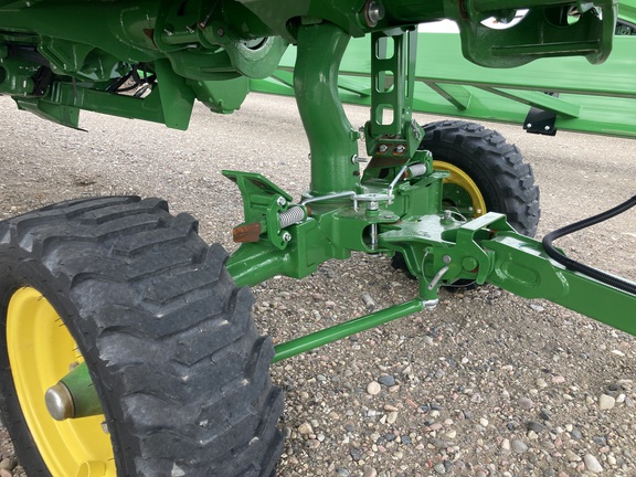 2023 John Deere HD35R Header Combine