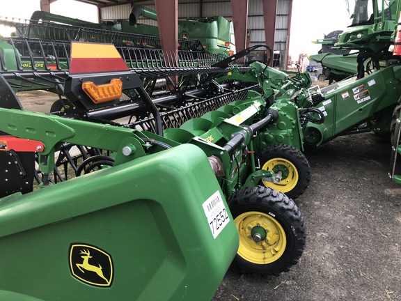 2023 John Deere HD35R Header Combine