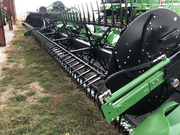 2023 John Deere HD35R Header Combine