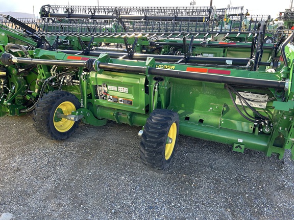 2023 John Deere HD35R Header Combine