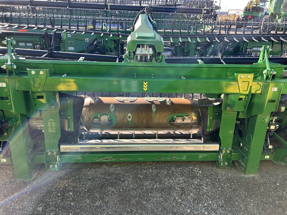 2023 John Deere HD35R Header Combine