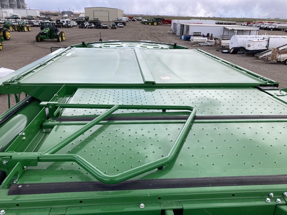 2023 John Deere S780 Combine