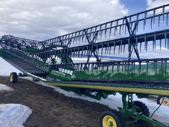 2023 John Deere HD35R Header Combine