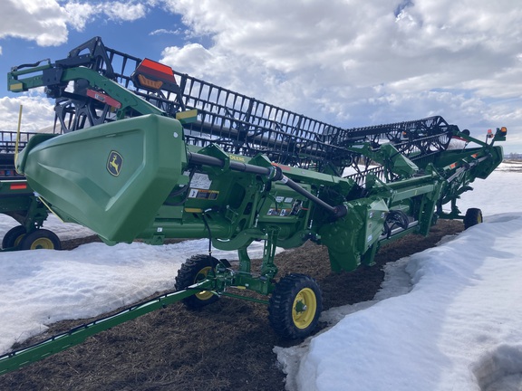 2023 John Deere HD35R Header Combine