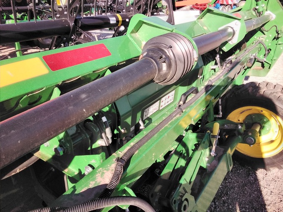 2023 John Deere HD35R Header Combine