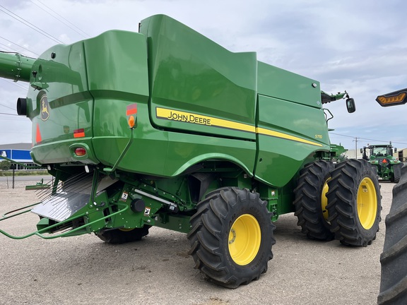 2023 John Deere S770 Combine
