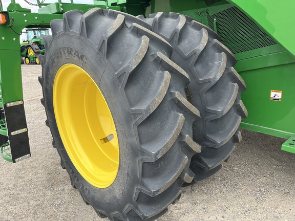 2023 John Deere S770 Combine