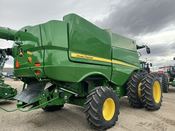 2023 John Deere S770 Combine