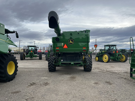 2023 John Deere S770 Combine