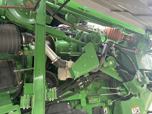 2023 John Deere S770 Combine