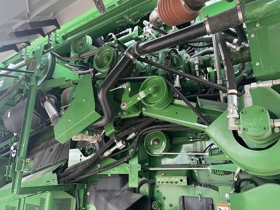 2023 John Deere S770 Combine