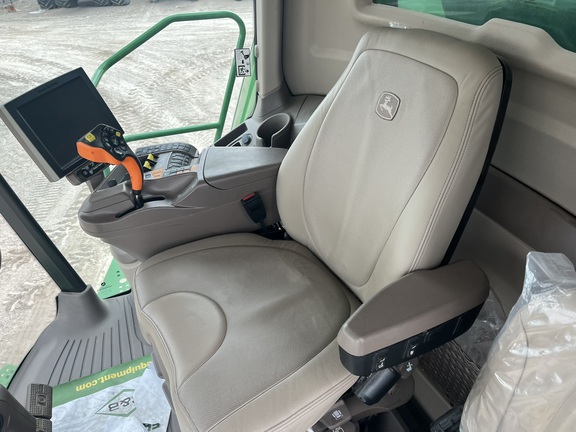 2023 John Deere S770 Combine