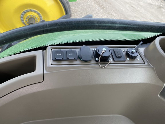 2023 John Deere 8R 340 Tractor