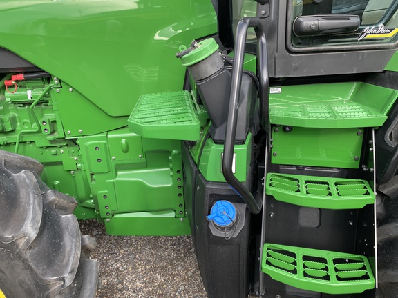 2023 John Deere 8R 340 Tractor