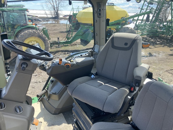 2023 John Deere 8R 340 Tractor