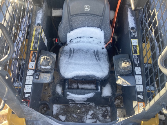 2022 John Deere 324G Skid Steer Loader