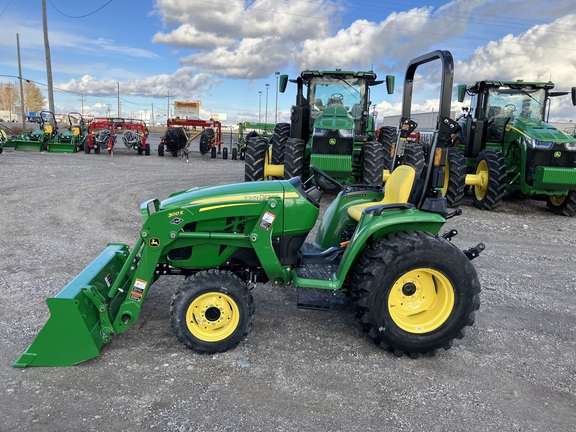 2022 John Deere 3038E Tractor Compact