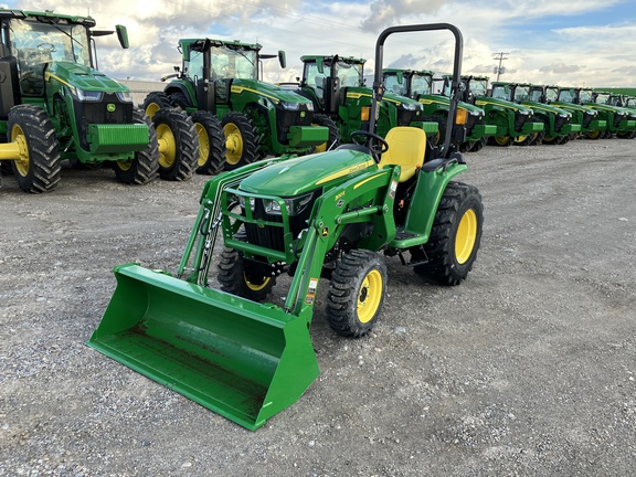 2022 John Deere 3038E Tractor Compact